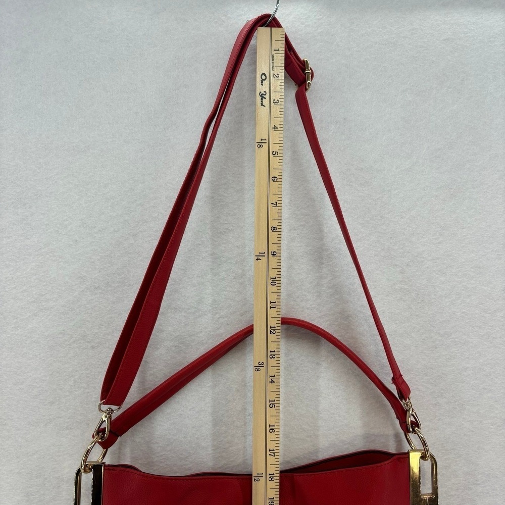LaTique Red Studded Fringe Hobo Bag Vegan Leather Boho Western Festival Cowgirl - Picture 12 of 13